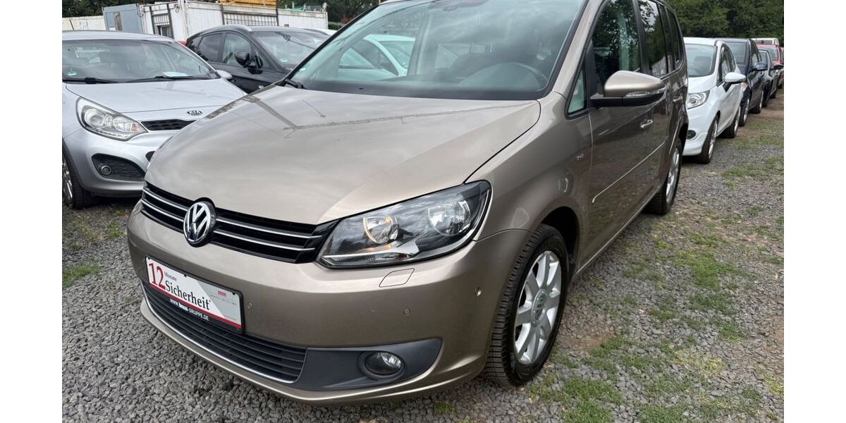 VW Touran 164.321 km 8.990 &euro; Mühlheim am Main 63165