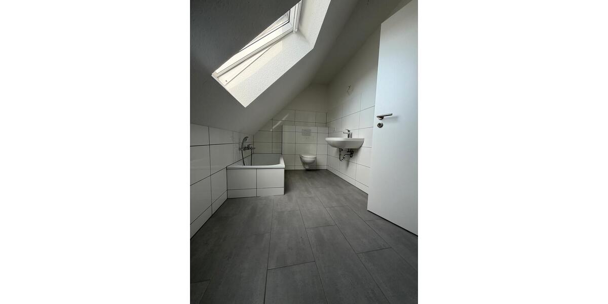 Doppelhaushälfte Großenwiehe - 4 Zimmer, 120 m&sup2;, 1.380&euro; | Angebot:26380936