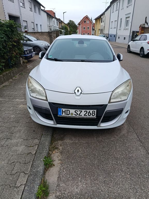 Renault Megane 125.100 km 4.990 € Rauenberg 69231
