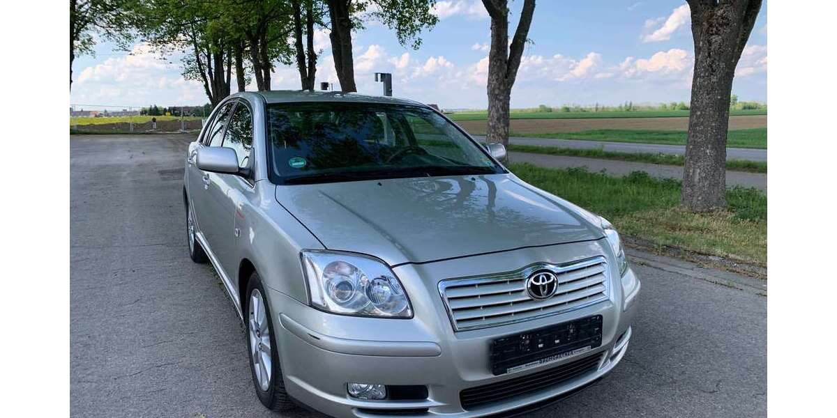 Toyota Avensis 56.200 km 4.700 &euro; Nersingen 89278