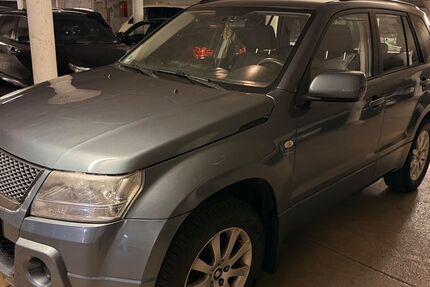 Suzuki Grand Vitara 220.000 km 2.500 &euro; München 80637
