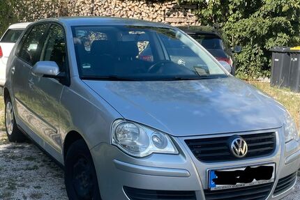 VW Polo 141.900 km 2.999 &euro; Aach 78267