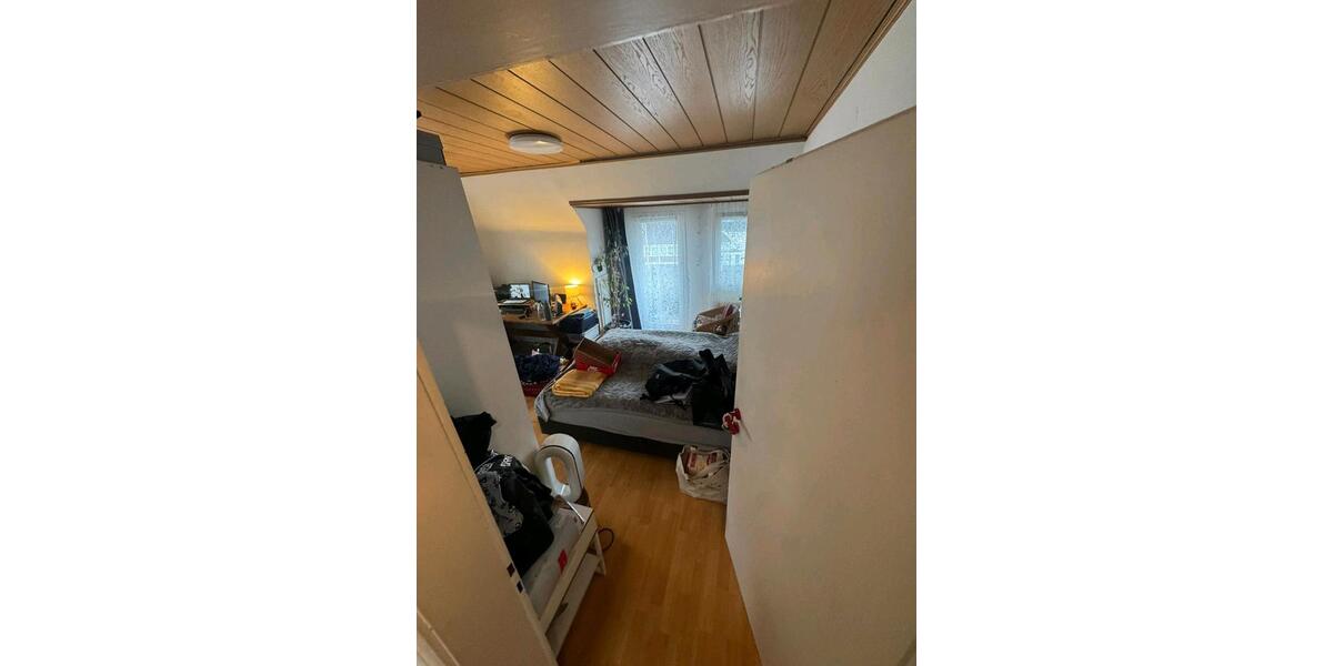 Dachgeschoßwohnung Linz am Rhein - 1 Zimmer, 90 m&sup2;, 750&euro; | Angebot:26576188