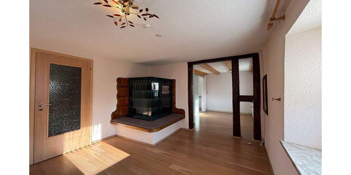 Einfamilienhaus Engen Bittelbrunn - 6 Zimmer, 163 m&sup2;, 438.000&euro; | Angebot:25959228