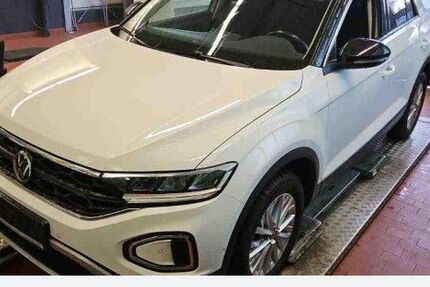 VW T-Roc 43.821 km 20.770 &euro; Marl 45770