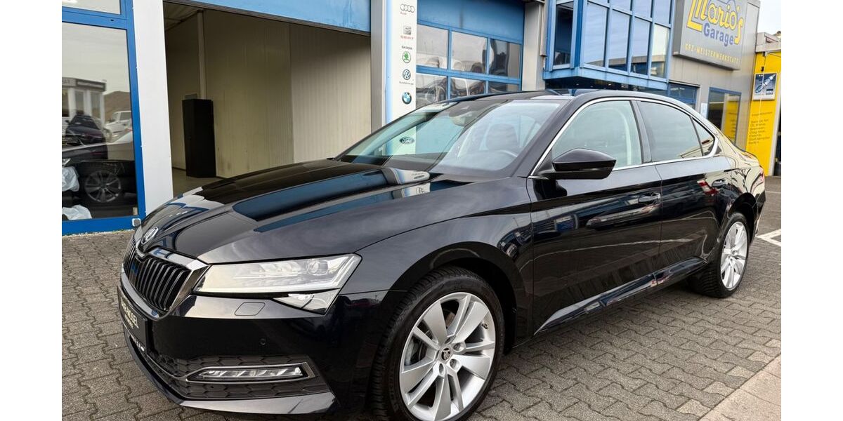 Skoda Superb 127.000 km 20.990 &euro; Ayl 54441