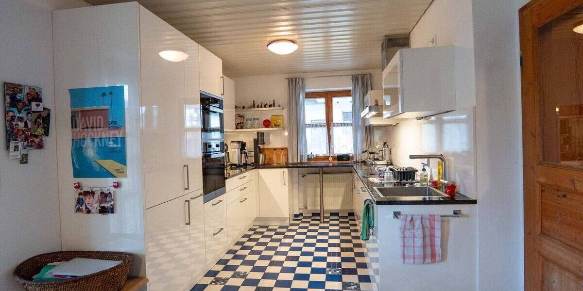 Doppelhaushälfte Tüßling - 6 Zimmer, 186 m&sup2;, 550.000&euro; | Angebot:26358838