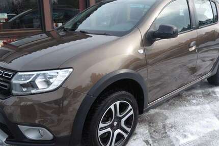 Dacia Sandero 77.000 km 9.998 &euro; Weißwasser 02943