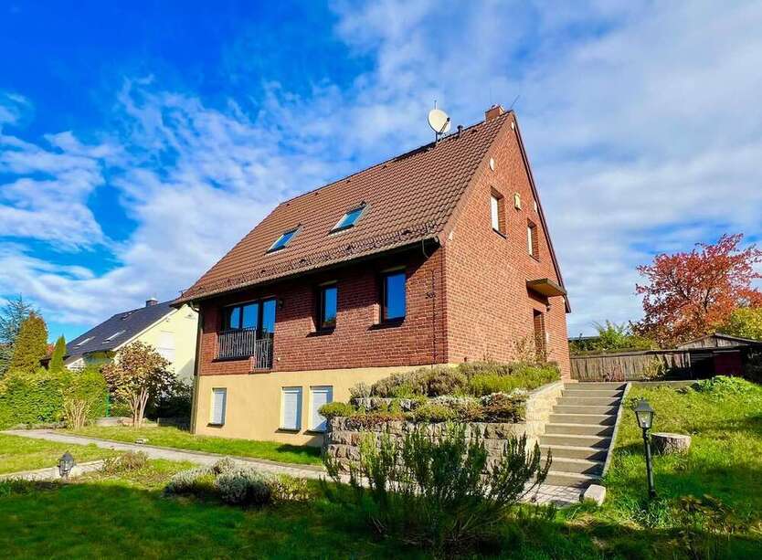 Haus zum Mieten in Dresden 1.600 € 170 m² 7 zimmer