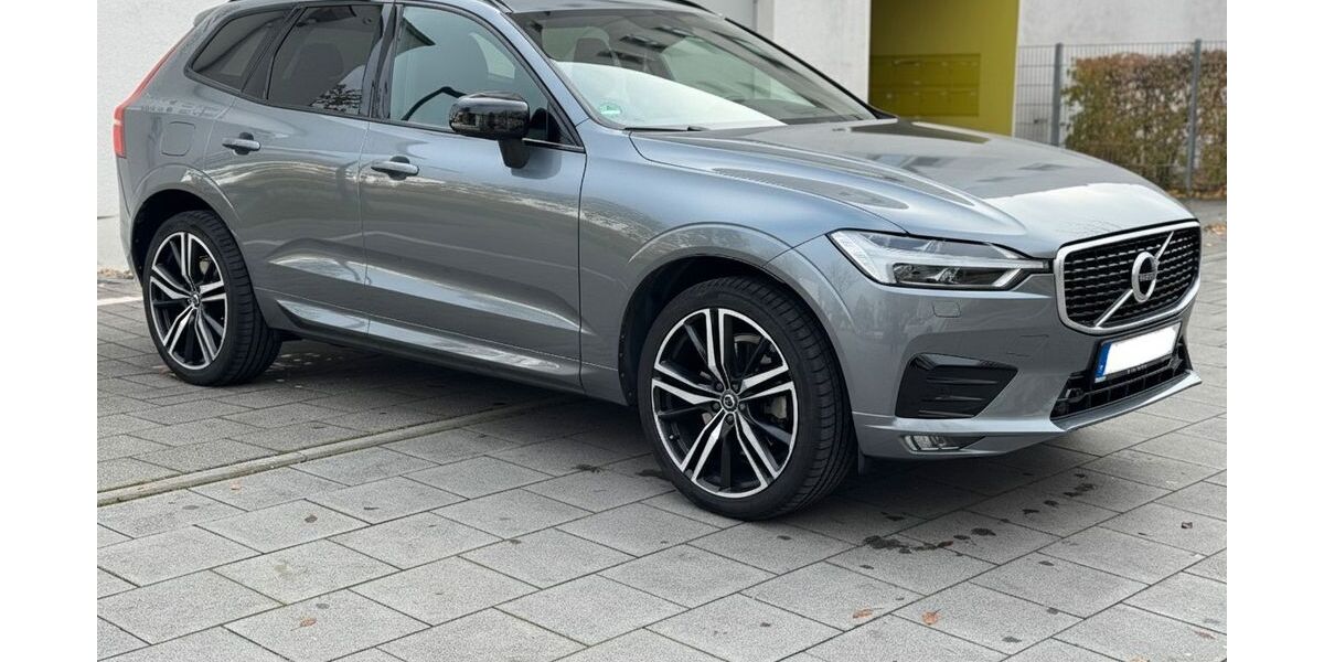 Volvo XC60 94.000 km 32.500 &euro; München 81737