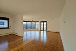 Erdgeschoßwohnung Kronach - 9 Zimmer, 250 m&sup2;, 2.599&euro; | Angebot:20430575