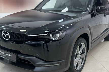 Mazda MX-30 13.677 km 14.900 &euro; Oberhausen 46149