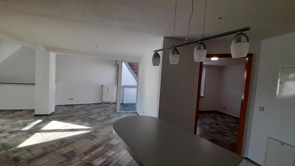 Etagenwohnung Hettstedt - 2 Zimmer, 58 m&sup2;, 670&euro; | Angebot:25551042