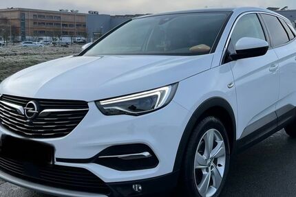 Opel Grandland (X) 111.000 km 15.899 &euro; Frankenberg/Eder 35066