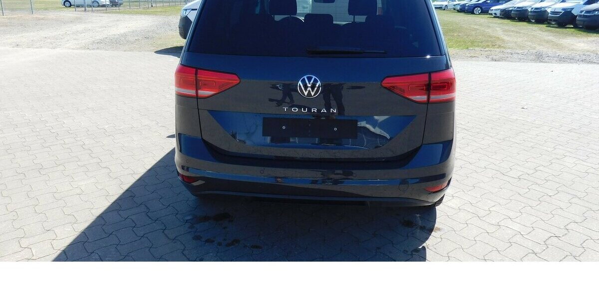 VW Touran 1.5 Comfortline Active BMT TSI DSG Navi 21.400 km 23.990 &euro; Vordorf 38533