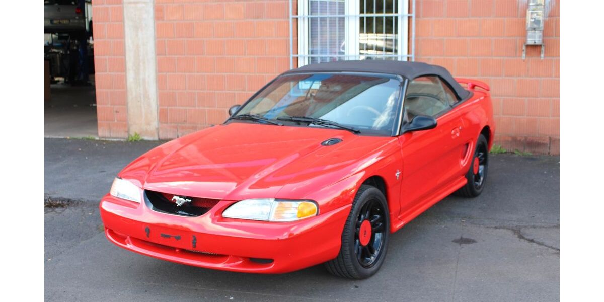 Ford Mustang 120.950 km 14.450 &euro; Rotenburg an der Fulda 36199
