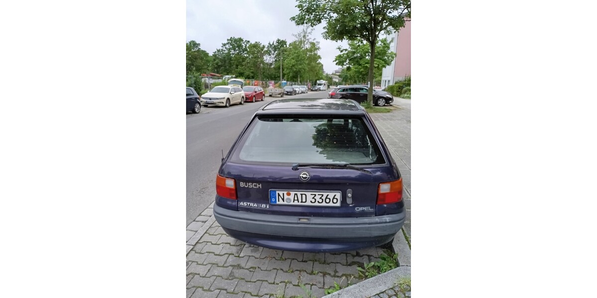 Opel Astra 88.000 km 1.300 &euro; Oberasbach 90522