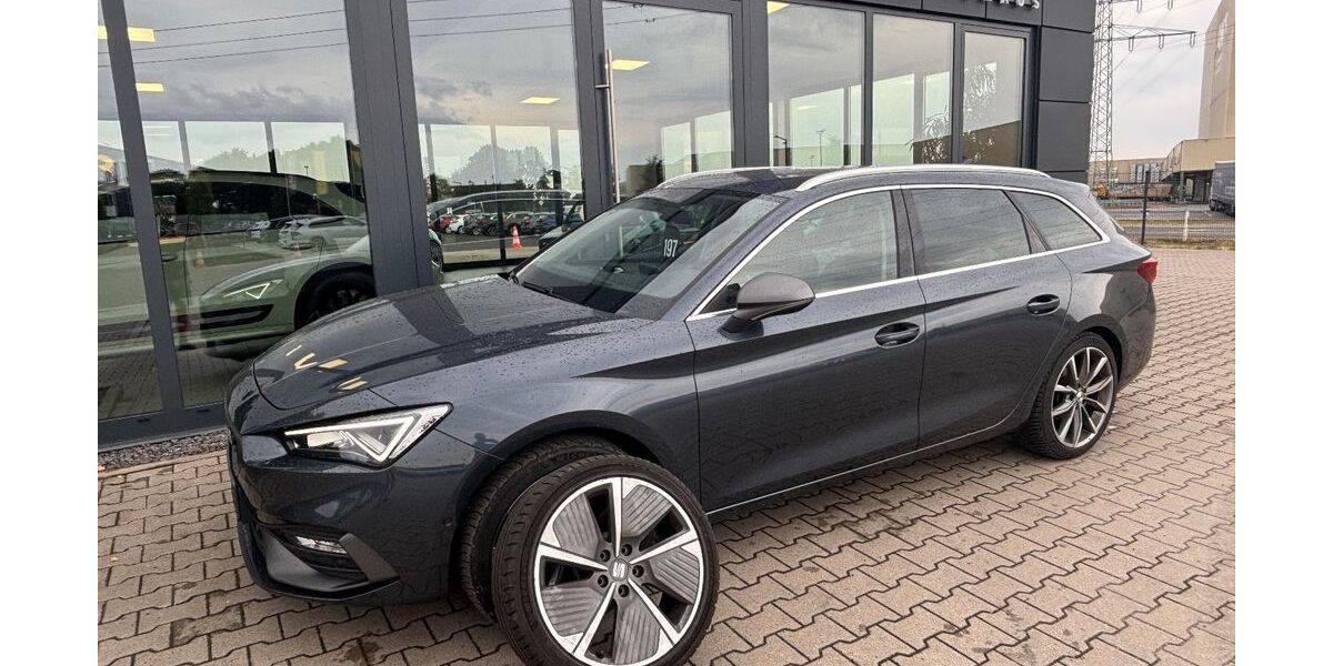 Seat Leon 92.000 km 20.999 &euro; Damme 49401