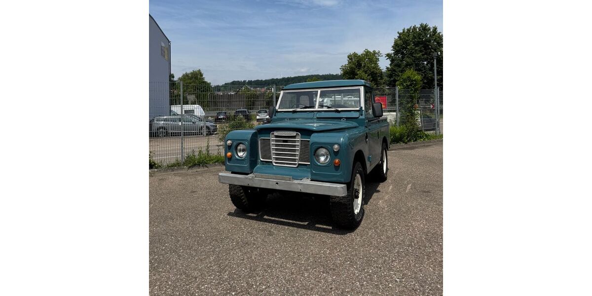 Land Rover Defender 83.197 km 12.900 &euro; Ebersbach 73061