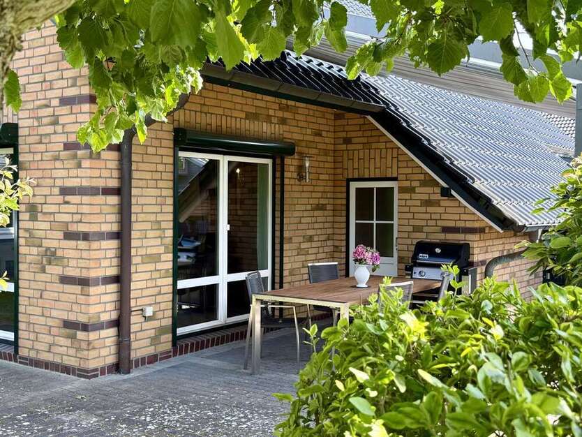 Haus zum Kaufen in Neumünster 450.000 € 133.91 m²