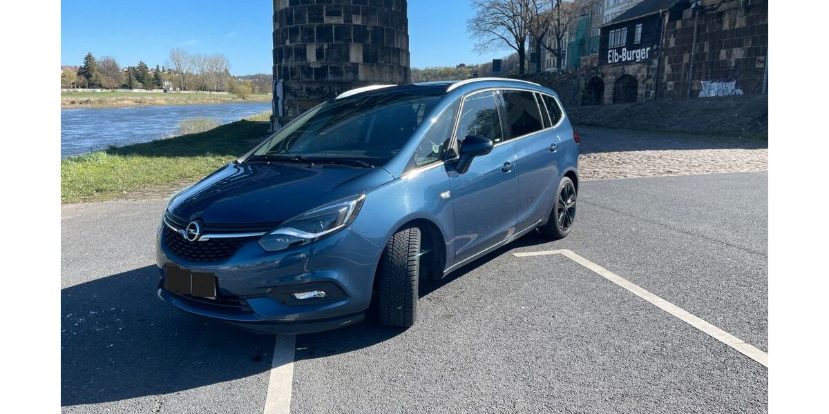 Opel Zafira 193.000 km 7.200 &euro; Dresden 01069