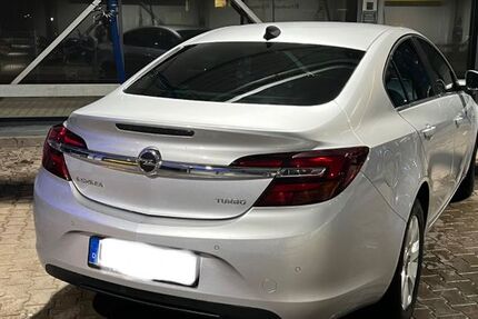 Opel Insignia 46.200 km 13.999 &euro; Ginsheim-Gustavsburg 65462