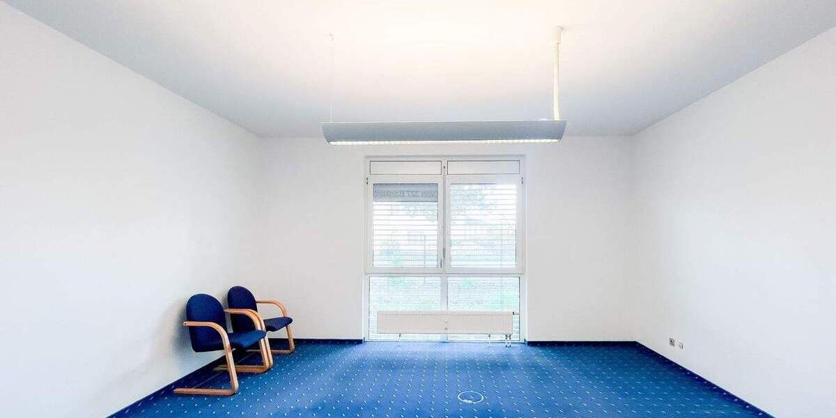 Gewerbeobjekt Stahnsdorf - 5 Zimmer, 253 m&sup2;, 2.406&euro; | Angebot:25737106