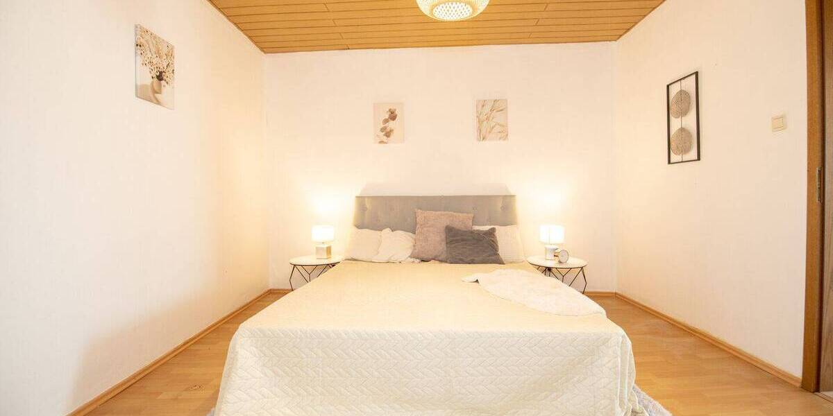 Etagenwohnung Ingelheim - 4 Zimmer, 96 m&sup2;, 250.000&euro; | Angebot:26036909