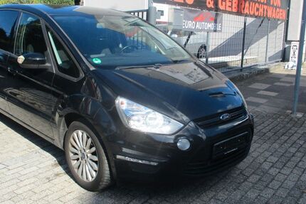 Ford S-Max 183.000 km 6.400 &euro; Oberhausen 46149