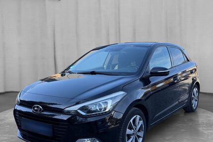 Hyundai i20 83.000 km 8.999 &euro; Wörth 76744