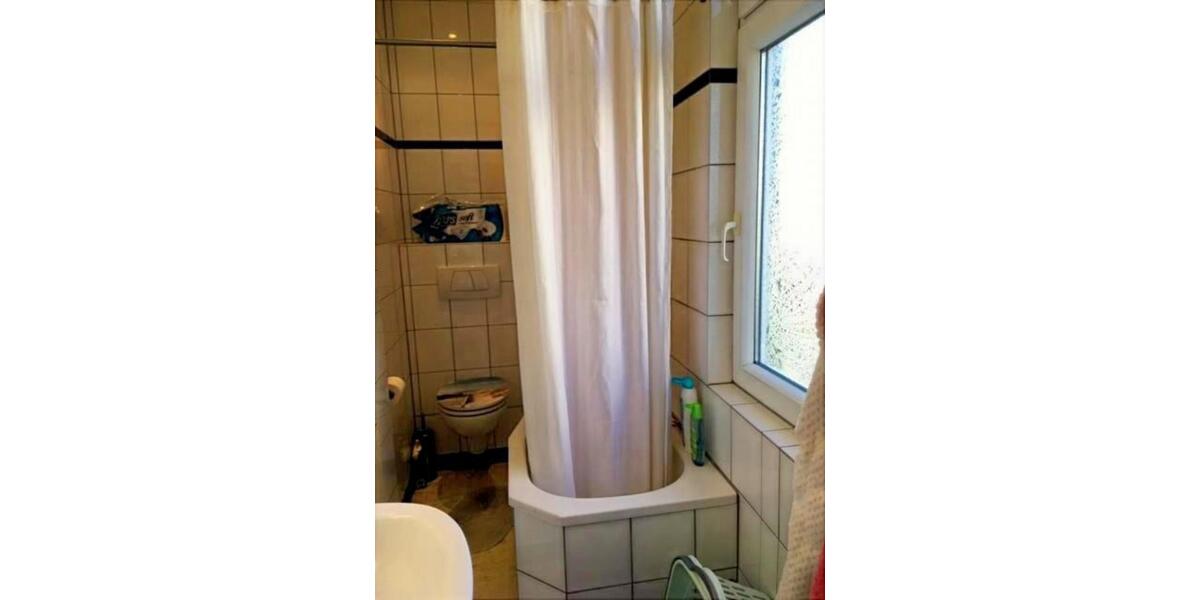 Etagenwohnung Waltershausen - 1 Zimmer, 40 m&sup2;, 300&euro; | Angebot:24794131