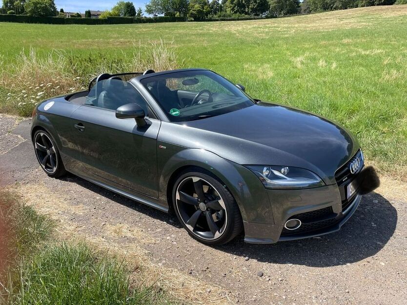 TT