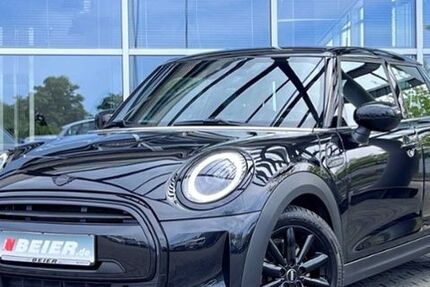 Mini Cooper 28.900 km 26.389 € Dessau direkt an der A9 06842