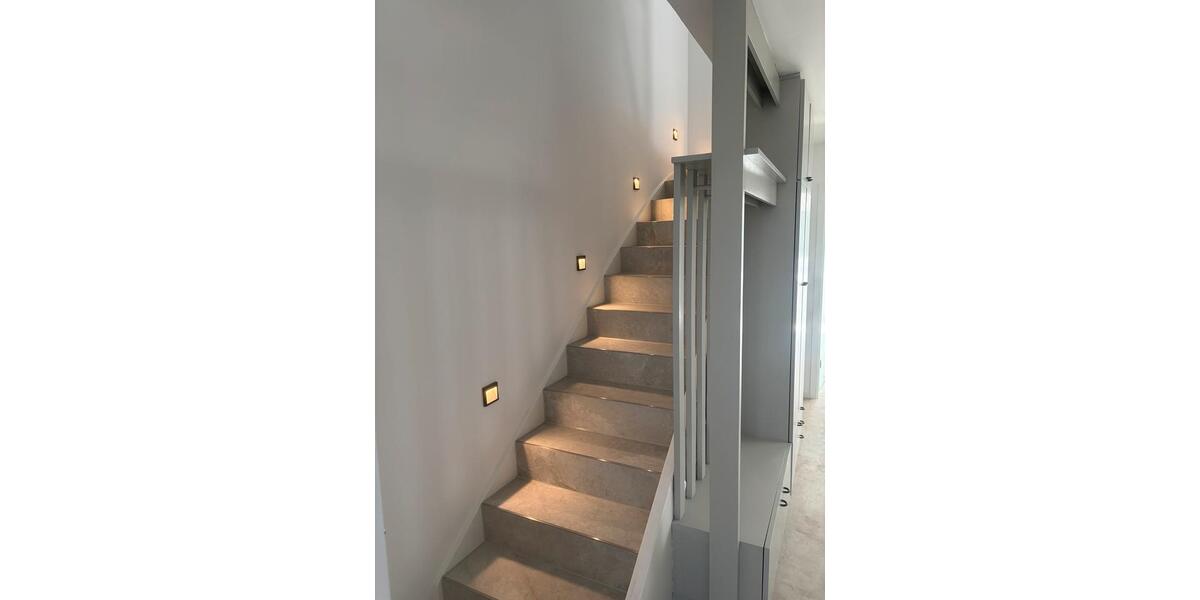 Doppelhaushälfte Filderstadt - 4.5 Zimmer, 135 m&sup2;, 2.200&euro; | Angebot:25551385