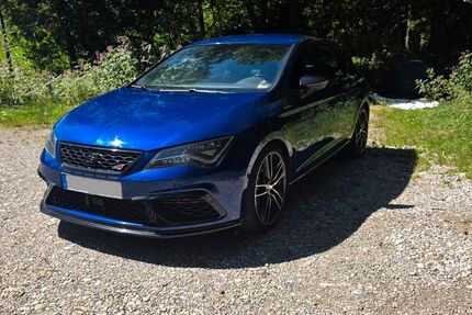 Seat Leon 160.000 km 14.800 &euro; Hausham 83734