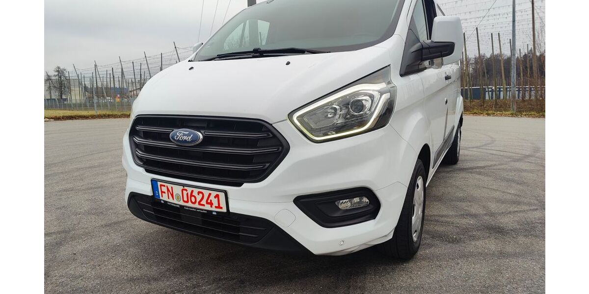 Ford Transit Custom 173.000 km 11.990 &euro; Tettnang 88069