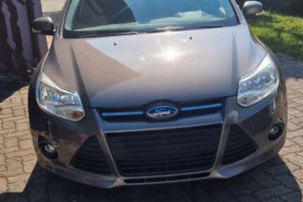Ford Focus 180.800 km 7.500 &euro; Bamberg 96052