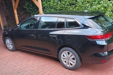 Renault Megane 82.446 km 12.700 &euro; Neukamperfehn 26835