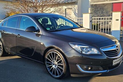 Opel Insignia 140.000 km 9.990 € Raesfeld-Erle 46348