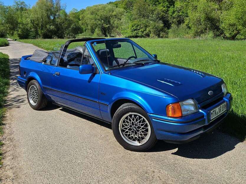 Escort
