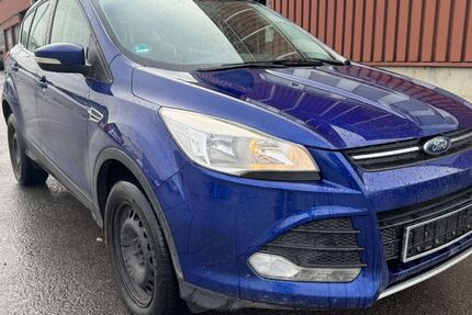 Ford Kuga 164.000 km 4.500 € Wuppertal 42279