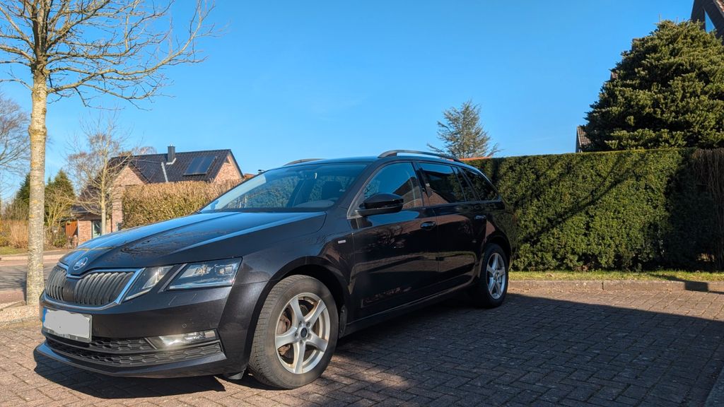 Skoda Octavia 181.871 km 12.000 &euro; Hanerau-Hademarschen 25557
