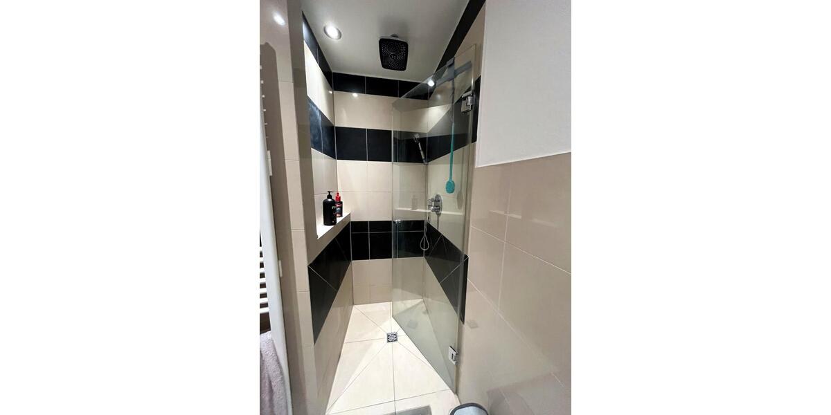 Etagenwohnung Würzburg Heuchelhof - 4 Zimmer, 107 m&sup2;, 320.000&euro; | Angebot:27243404