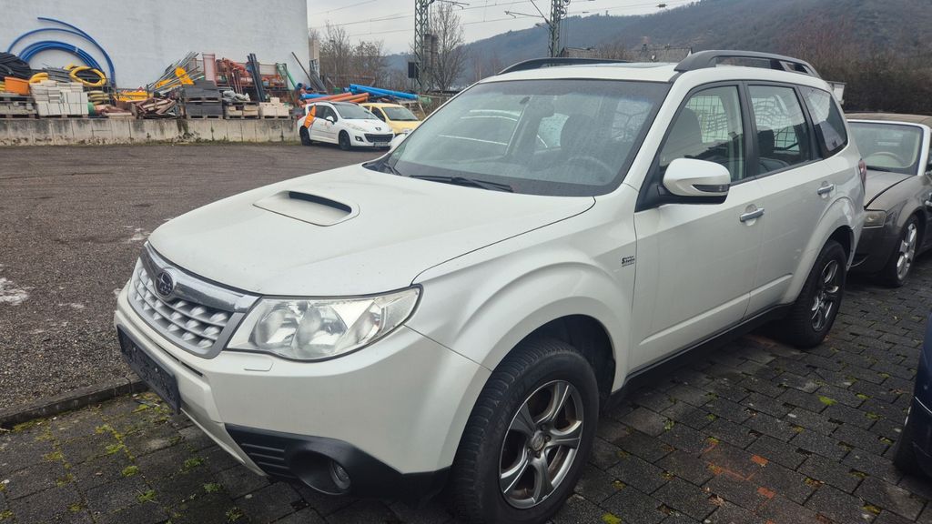 Subaru Forester 264.000 km 3.290 &euro; Boppard/Bad Salzig 56154