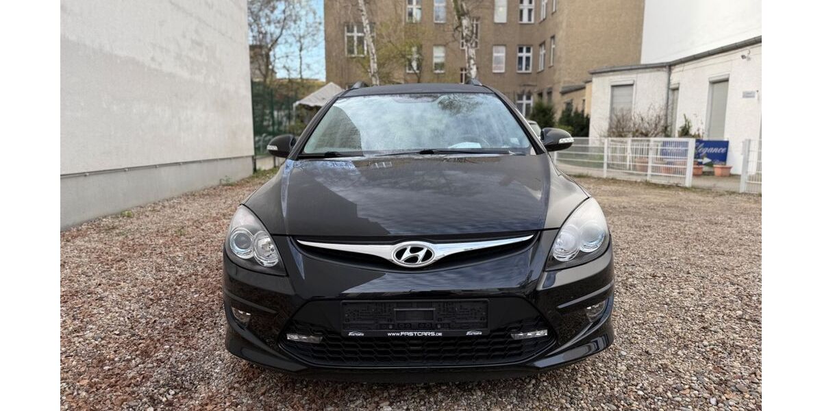 Hyundai i30 72.589 km 5.990 &euro; Berlin 10625