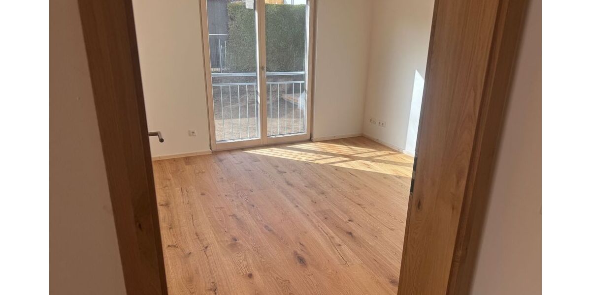 Helle Erdgeschosswohnung mit Gartenanteil im neuen Holzhaus in Eurasburg - 3- Eurasburg Baierlach | Angebot:26633716