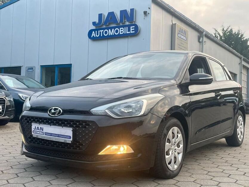 i20