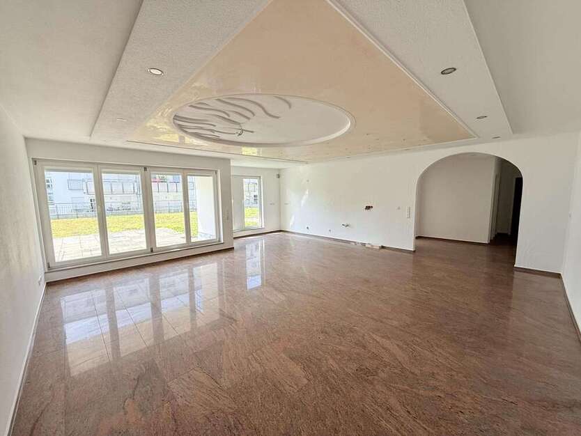 Wohnung zum Kaufen in Baden-Baden 440.000 € 115.18 m² 3 zimmer