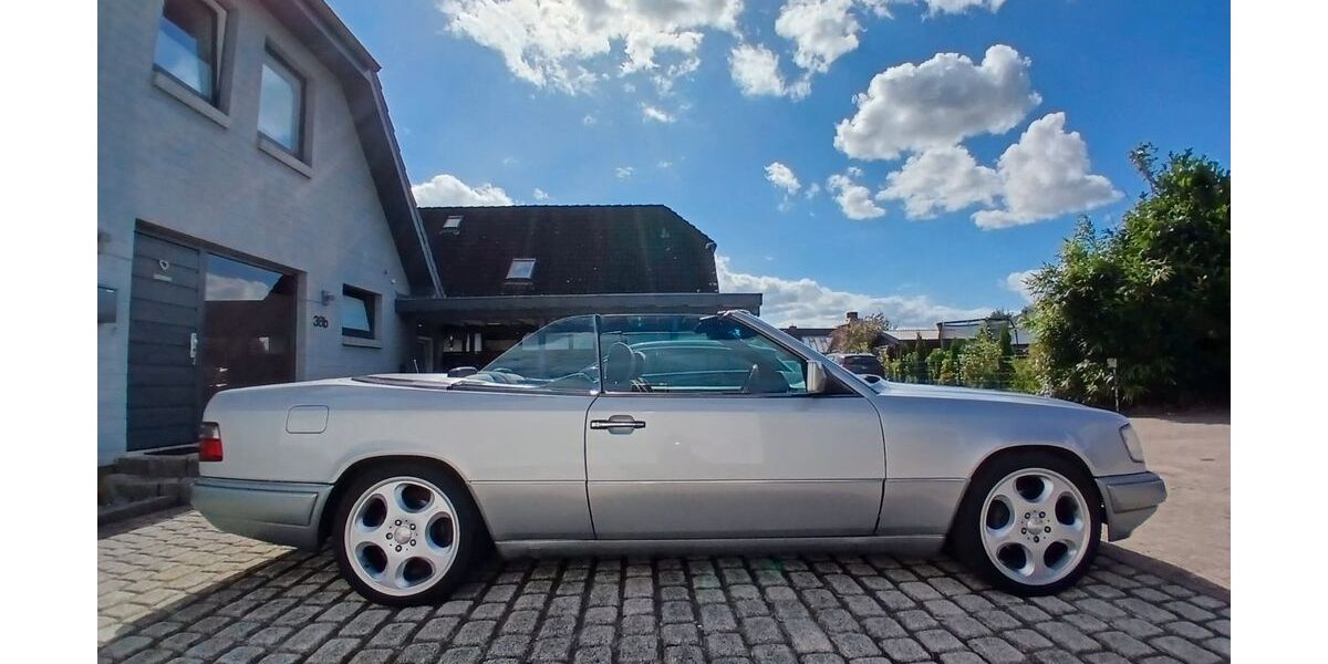 Mercedes-Benz E 200 233.200 km 16.990 &euro; MÖNKHAGEN 23619