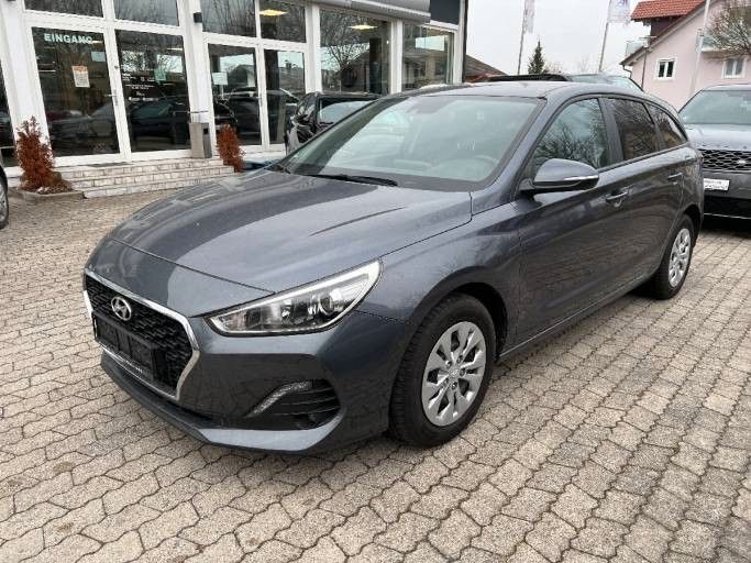 Hyundai i30 50.877 km 12.490 &euro; Ismaning 85737